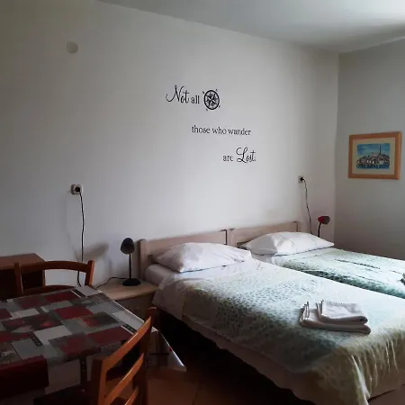 Pensión Barbara Veruda Porat 3*